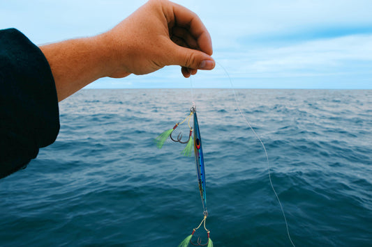 "Slow Pitch Jigging: A Japanese Fishing Technique Worth Trying" - Pipos Jigs